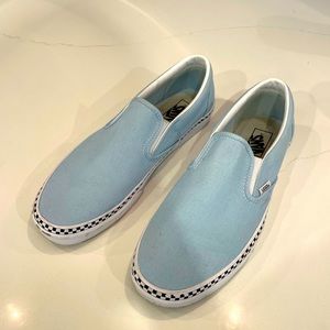 Men’s Vans slip ons - mint condition. Like new